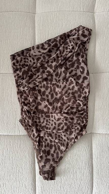 Altra biancheria intima: Leo Body – Usato da Waltenschwil venduto da shelly_m