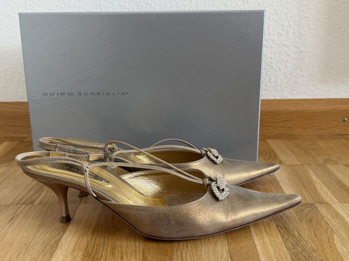 Scarpe da donna: Vintage kitten heels – Usato da Basel venduto da eli_y6f2 2