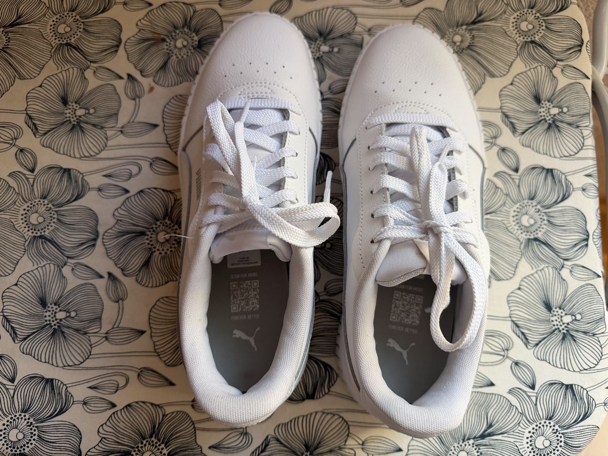 Scarpe da donna: Puma Carina p. 39,5 – Nuovo (secondo la descrizione) da Savagnier venduto da Pivovar2 3