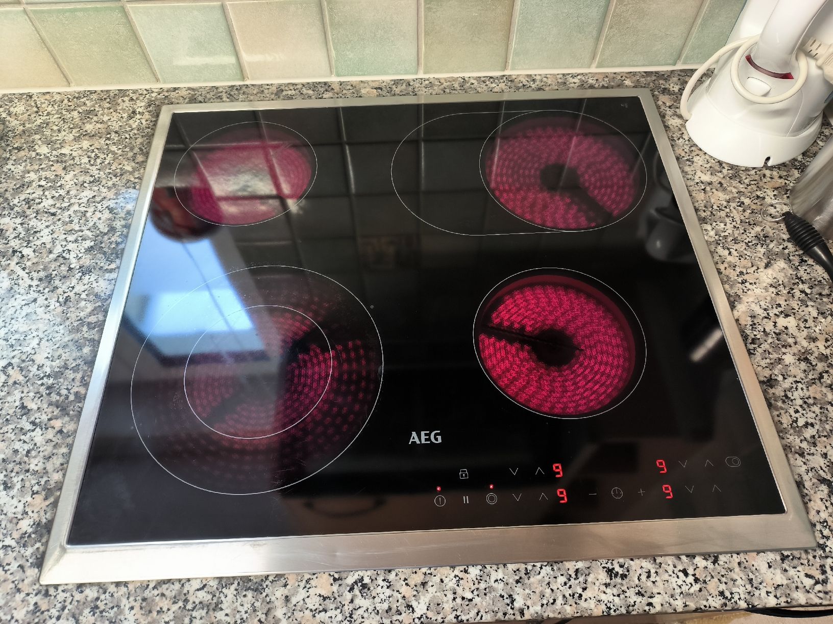 Cucine: AEG Elektrokochfeld Ceran – Usato da Othmarsingen venduto da Othm13