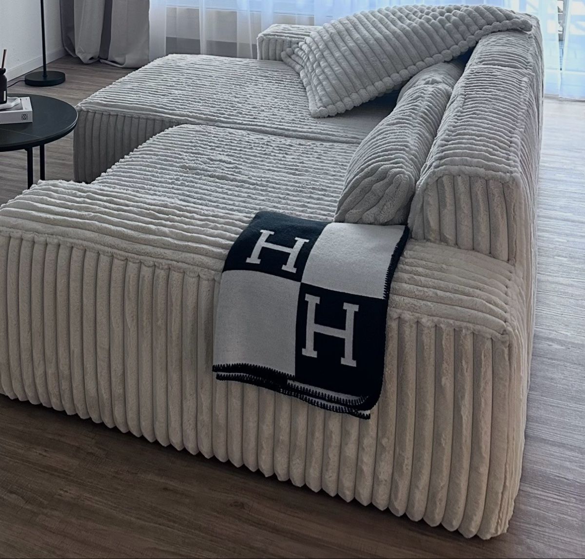 Divani: Sofa in Plüschcord beige – Usato da Buchs SG venduto da dar_9j67