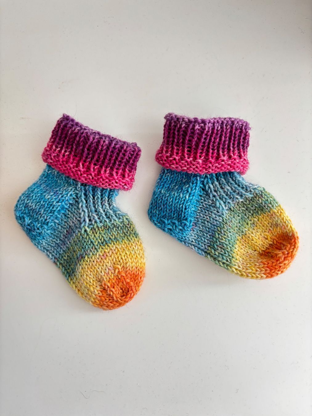 Calze per bambini: Babysöckchen – Nuovo e nell'imballaggio originale da Fislisbach venduto da handglismet 1