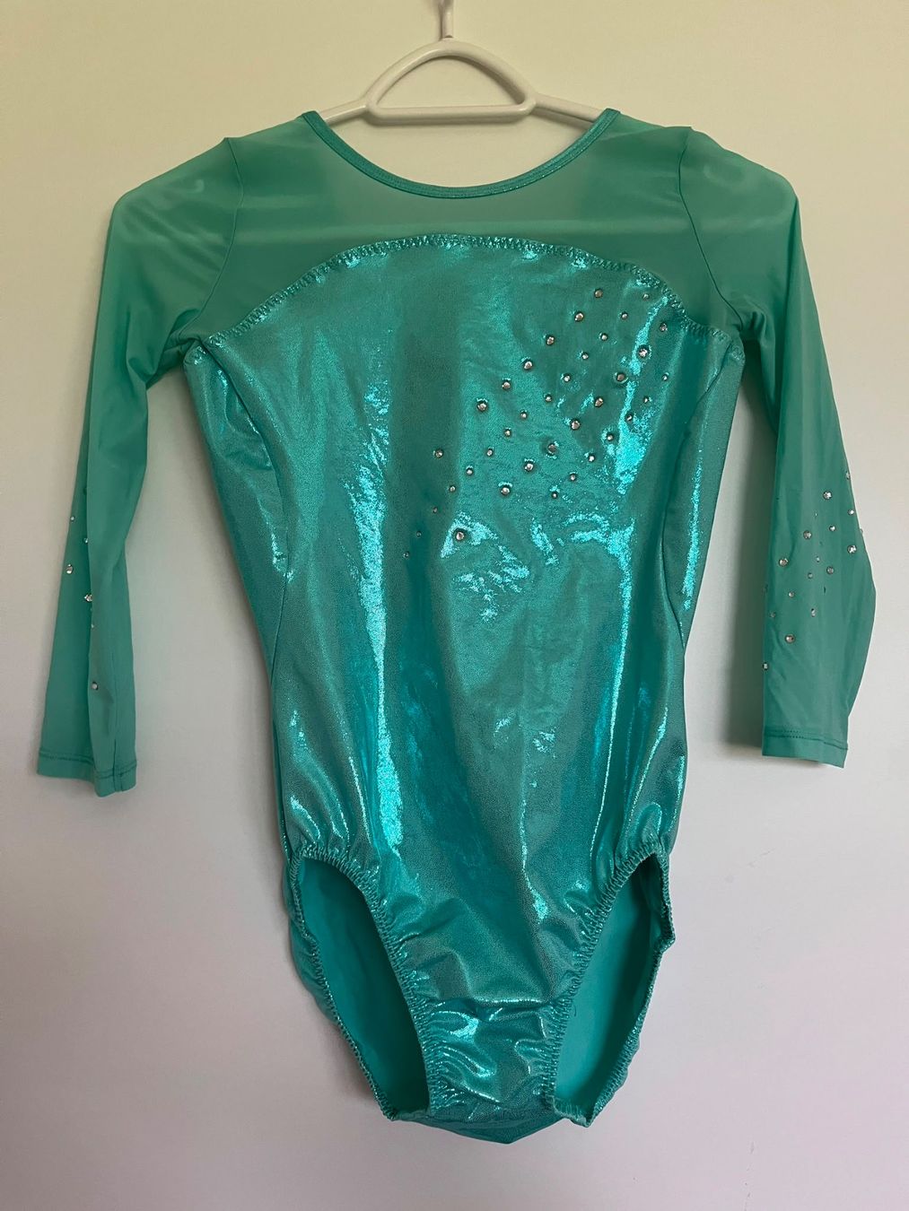 Trainer, Turnhosen & -trikots: Turndress Gr. 146 – Gebraucht aus Signau von stalder-langenegger