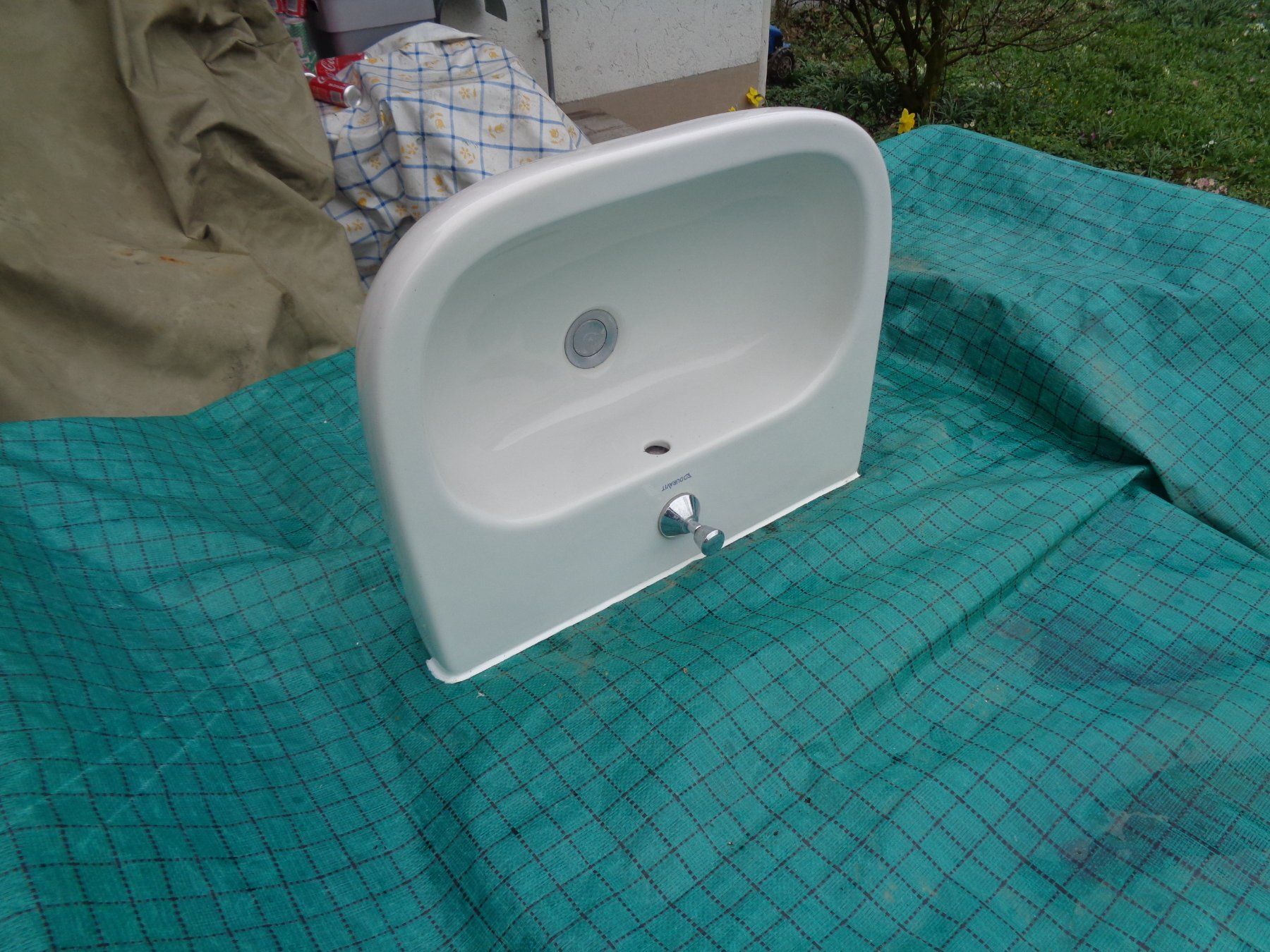 Mobili per bagno: Lavabo – Usato da Wolhusen venduto da S.Bucher 1