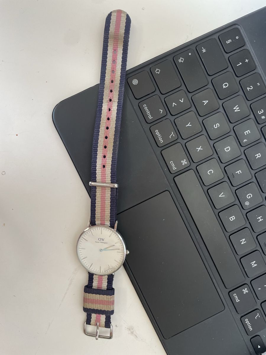 Daniel Wellington Uhren: 2 montres Daniel Wellington – Gebraucht aus Lavigny von Lea_9rxv 3