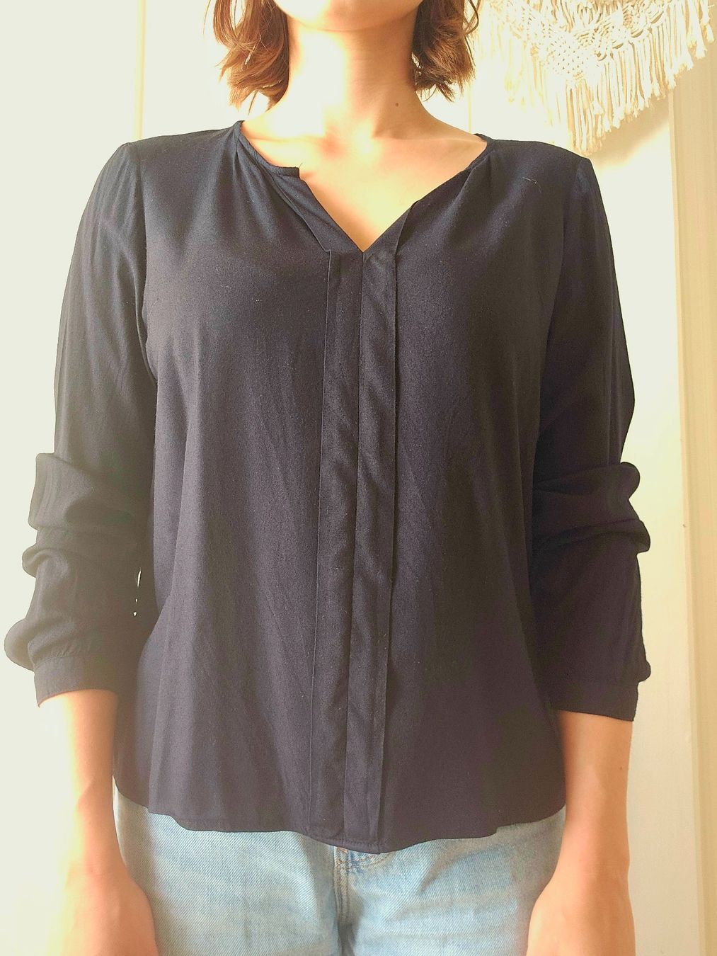Vero Moda Camicette: Schwarze Bluse mit V-Ausschnitt, Gr. M – Usato da Zürich venduto da anna_r26m