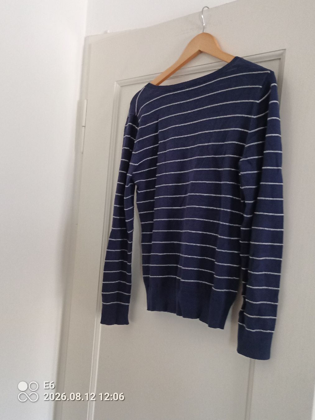 Pullover & Sweatshirts: Langarmpullover gestreift – Gebraucht aus Zürich von Mitzi6 1