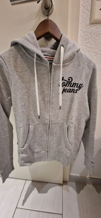 Tommy Jeans