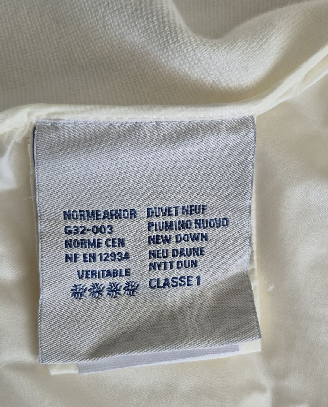 Moncler Giacche: Stepjacke mit Tricot – Nuovo (secondo la descrizione) da Schaffhausen venduto da Captancemo 4