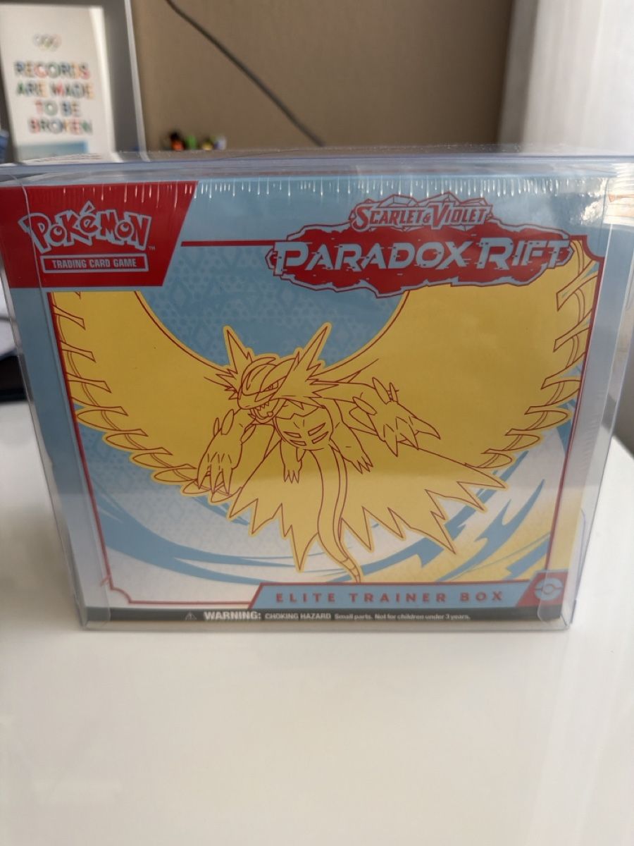 Pokémon Cartes à collectionner: Paradox Rift ETB, sealed, (EN) + plastic protection – Neuf avec emballage d'origine à Zürich par Al_23_CH