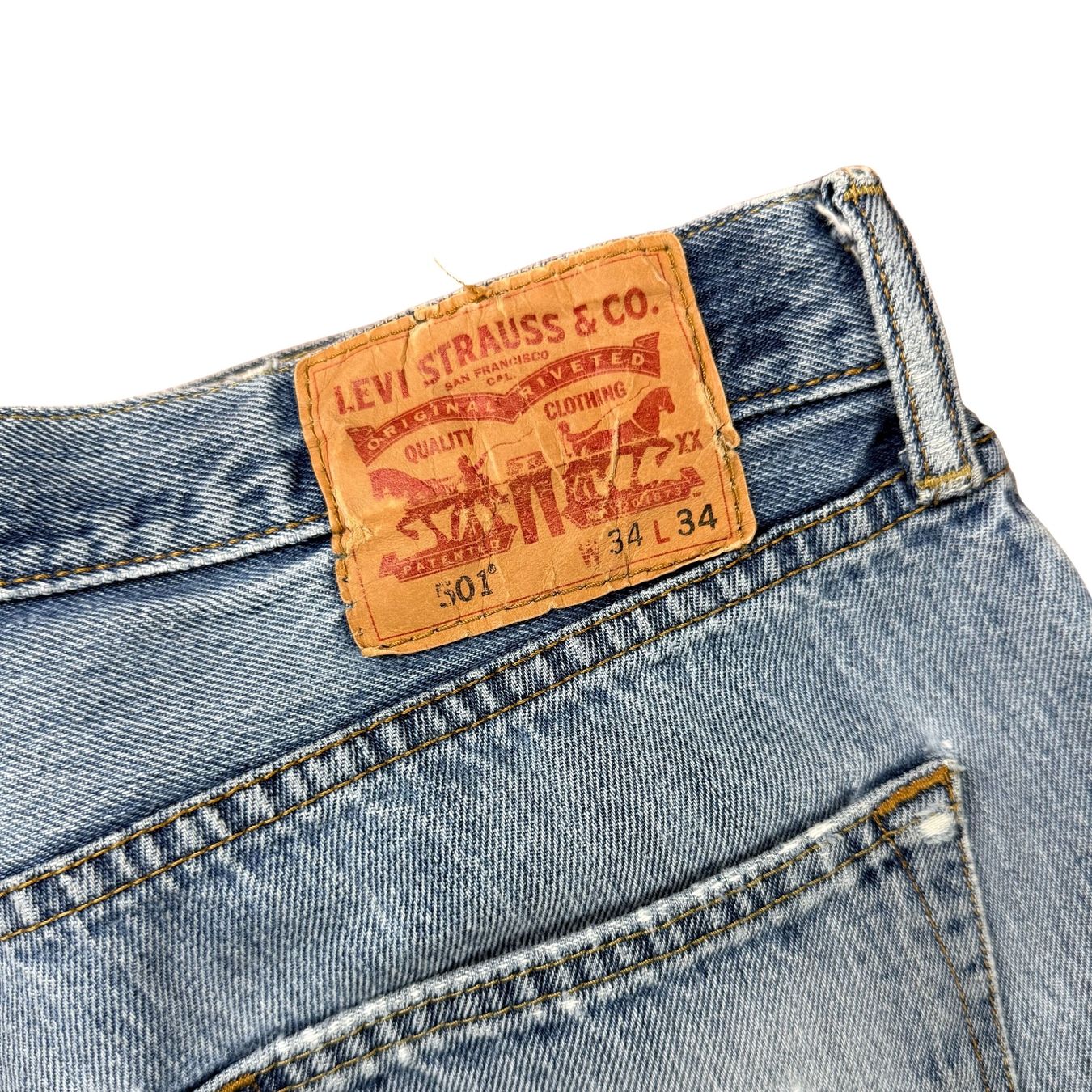 Levi's Jeans: Vintage Levi's 501 Washed Jeans  - L – Gebraucht aus Herisau von 1asupply 4