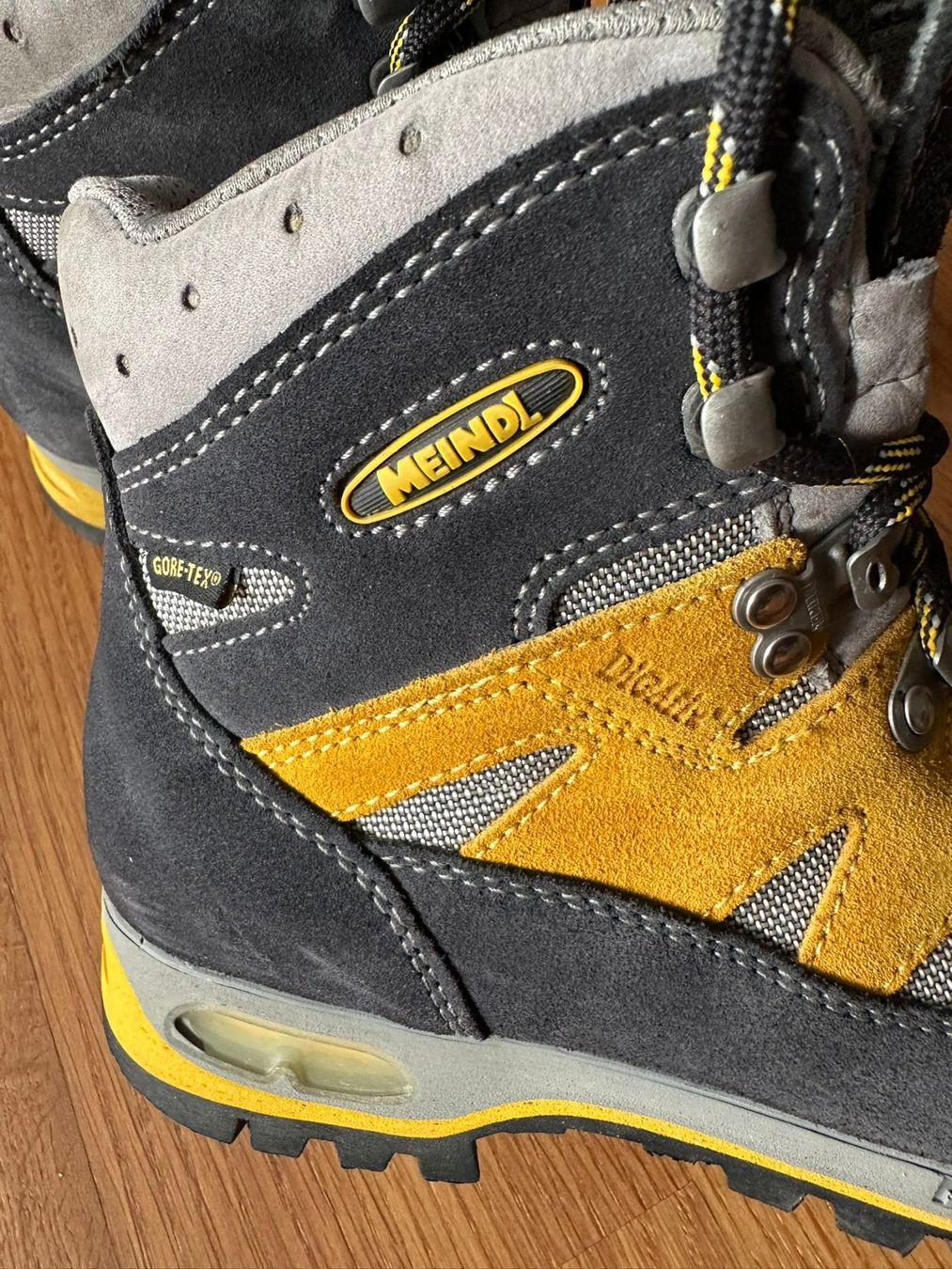 Meindl Chaussures femmes: Meindl Wanderschuhe Grösse 38.5 – D'occasion à Burgdorf par interstellar2 5
