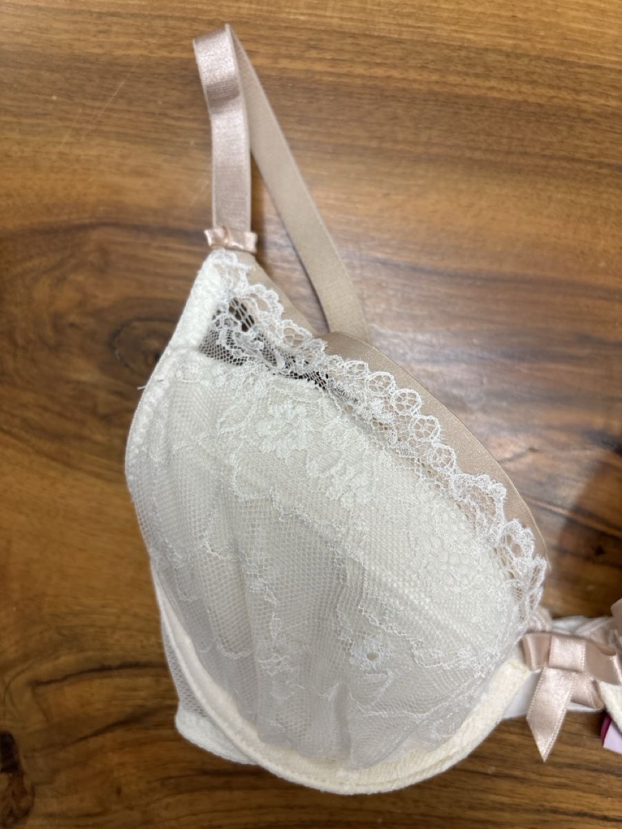 Passionata Sonstige Unterwäsche: BH Gr. 70C – Neu und originalverpackt aus Cumpadials von ofe_btq6 1
