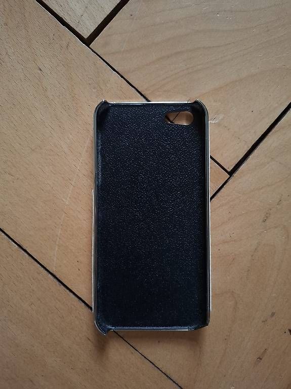 Altri accessori: Hülle iPod Touch 5. Generation – Usato da Bern venduto da mit_w2v8 1