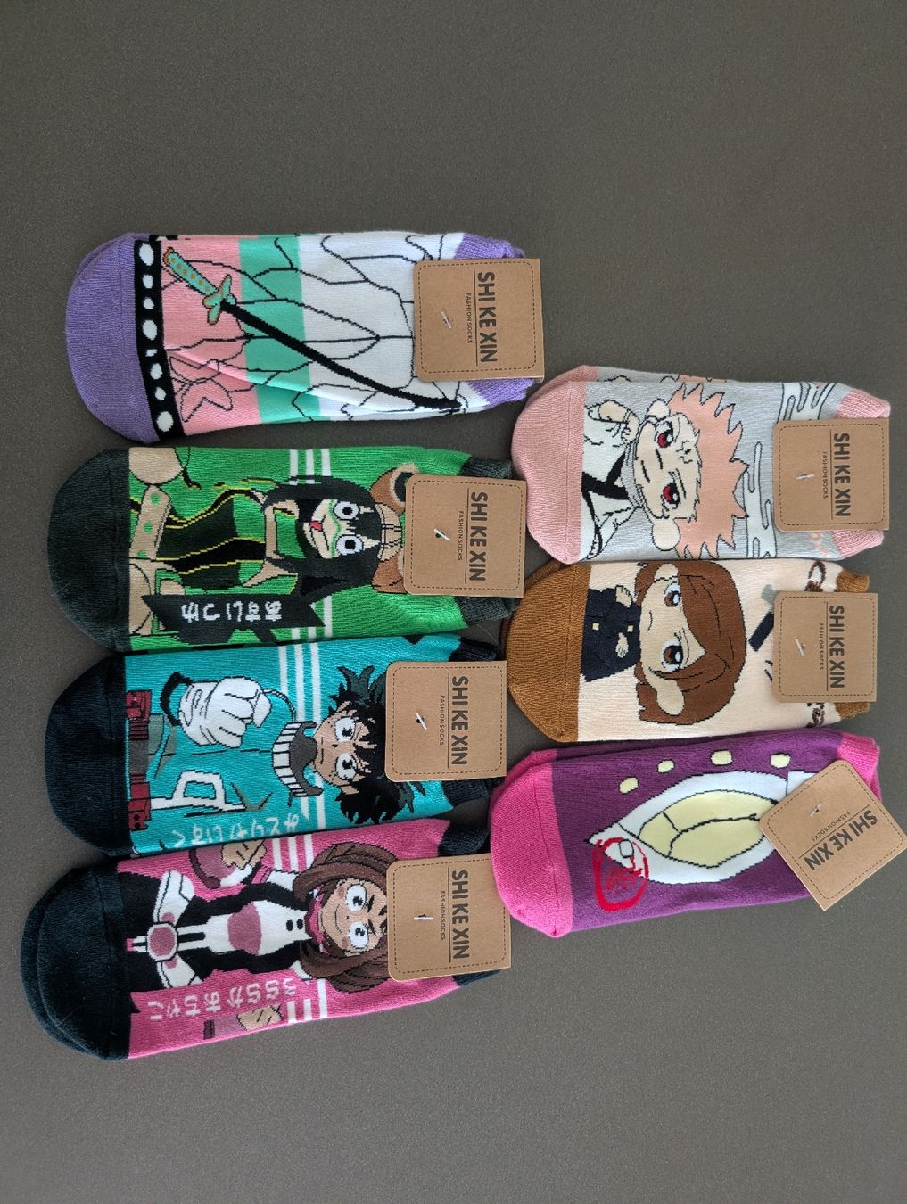Calze: Socken Anime 36-41 – Nuovo (secondo la descrizione) da Beromünster venduto da sonyyl