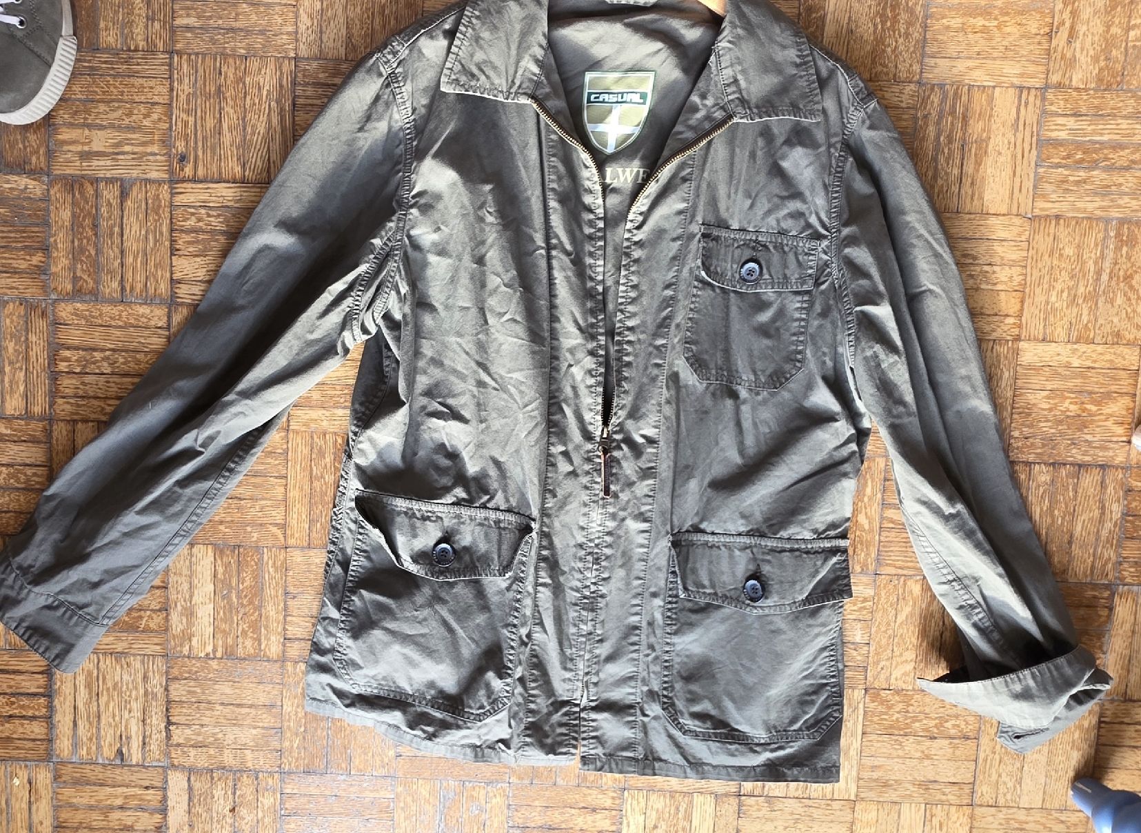 Jacken: Veste /Blouson Kaki – Gebraucht aus Yverdon-les-Bains von van_dq65 3