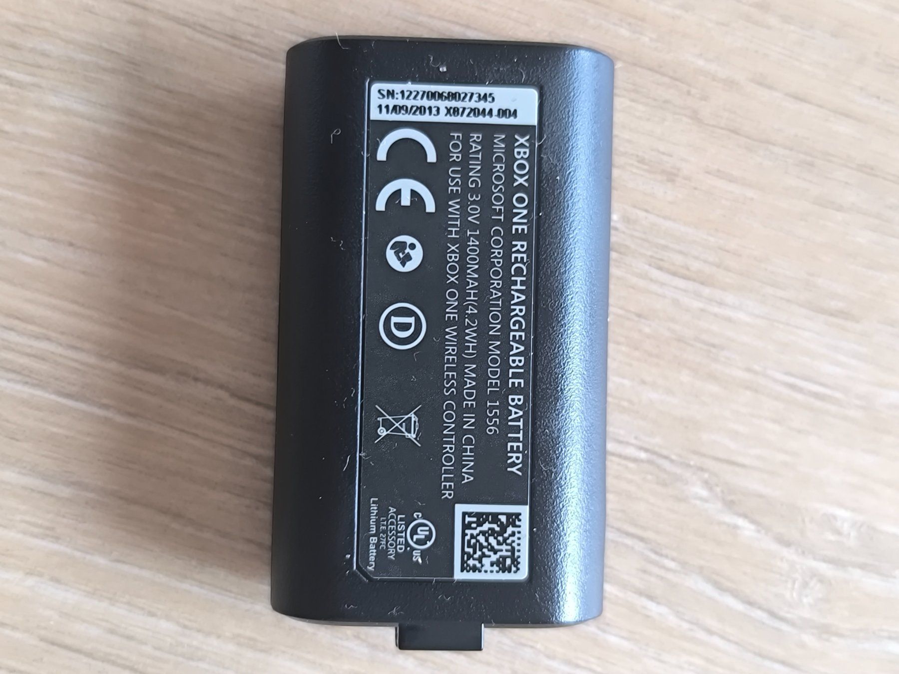 Microsoft Caricatori & Batterie: Xbox Akku für Controller – Usato da Dietikon venduto da dog_zl9h 1