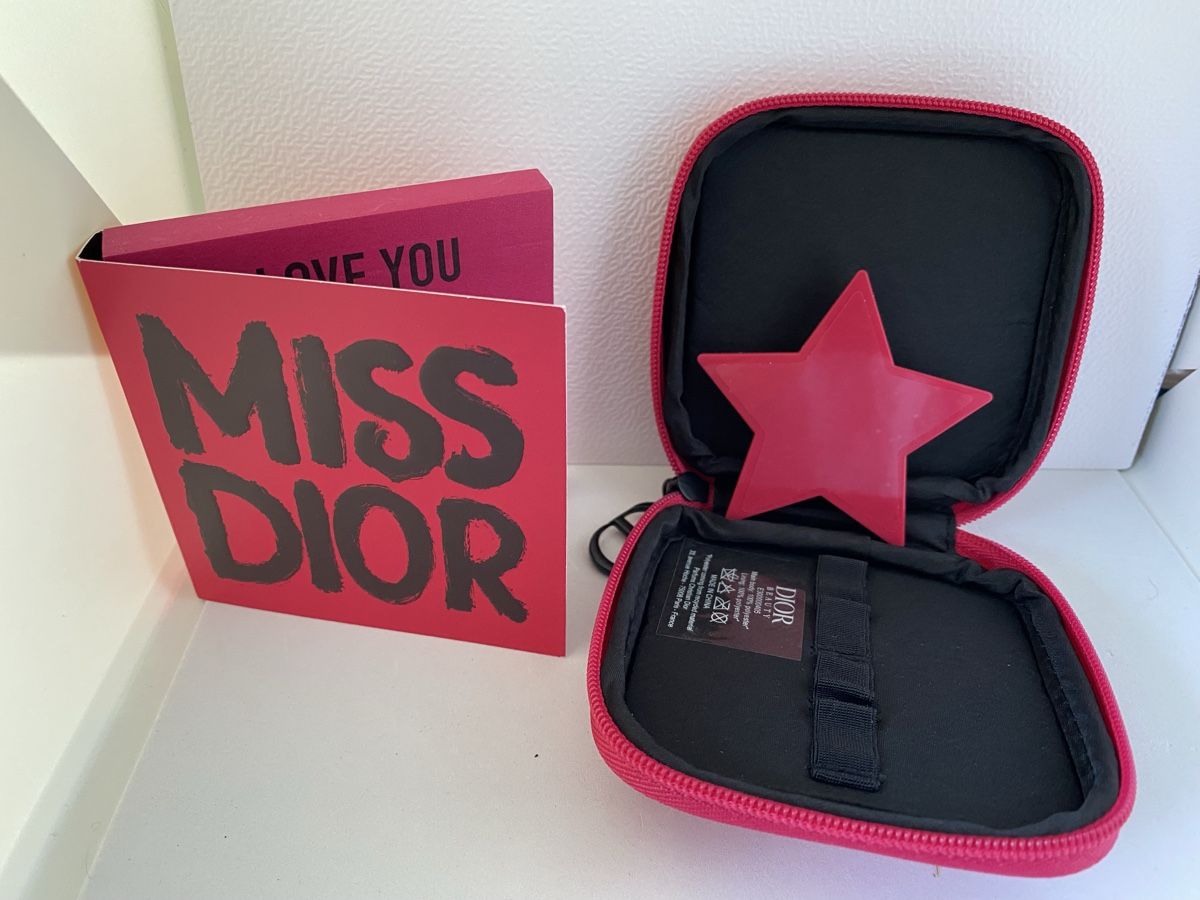Dior Profumi & Eau de Toilette: Trio accessoires Miss Dior – Nuovo e nell'imballaggio originale da Bouveret venduto da wes_7zll
