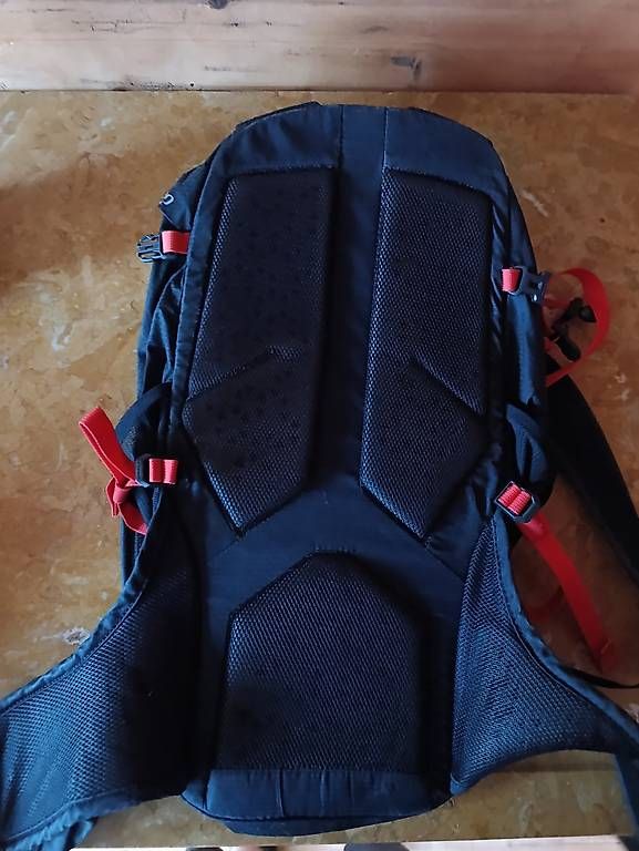 Mammut Sacs à dos: Mammut Wanderrucksack 25lt – D'occasion à Urnäsch par Roadchief1991 1
