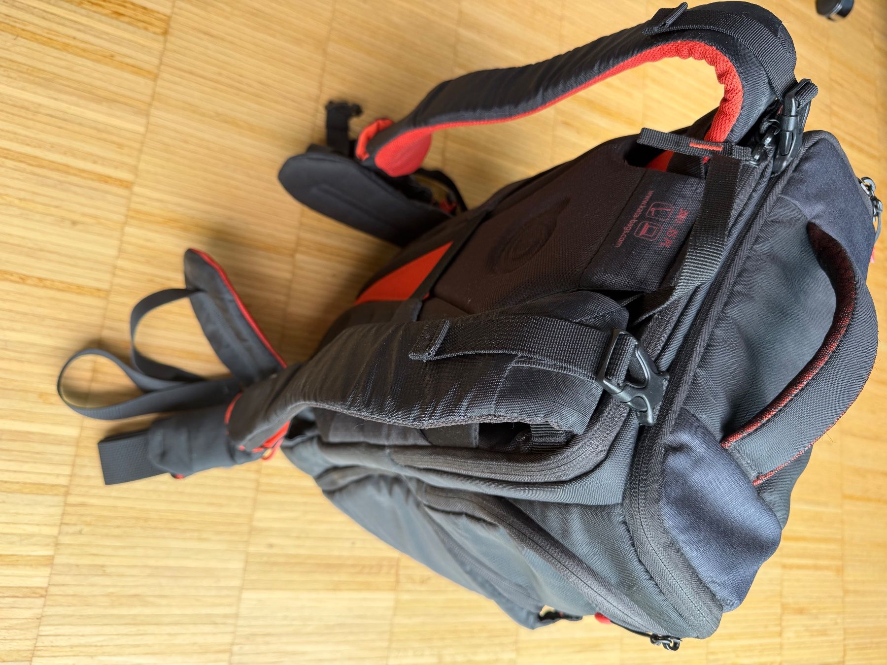 Kata Rucksäcke: KATA Fotorucksack 3N1-35 PL – Gebraucht aus Zürich von ThisEb 1