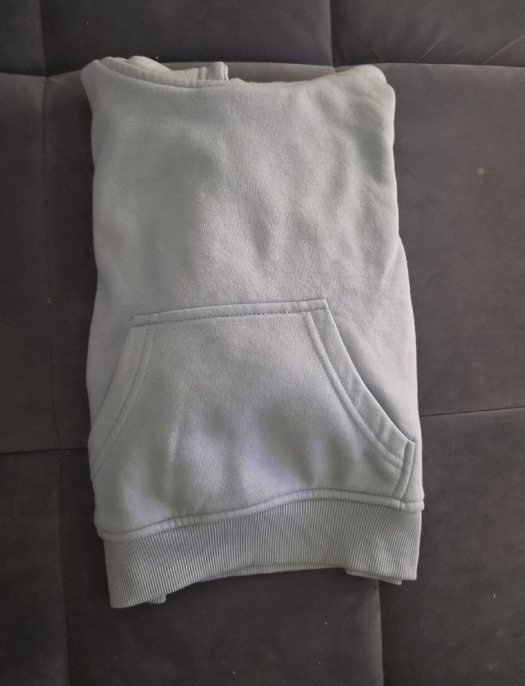 Maglioni & Felpe: Kapuzenpullover 3er Set / Gr. 98 – Usato da Rüti ZH venduto da Supy 3