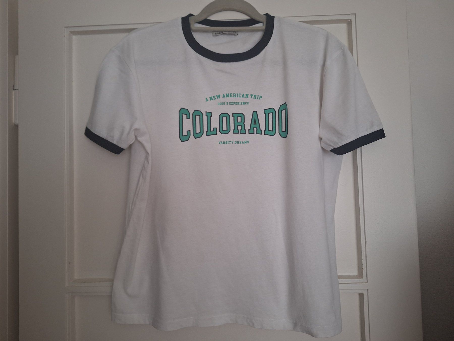 Pull&Bear T-shirt: T-shirt Pull&bear taille L – Usato da Lausanne venduto da anta-123