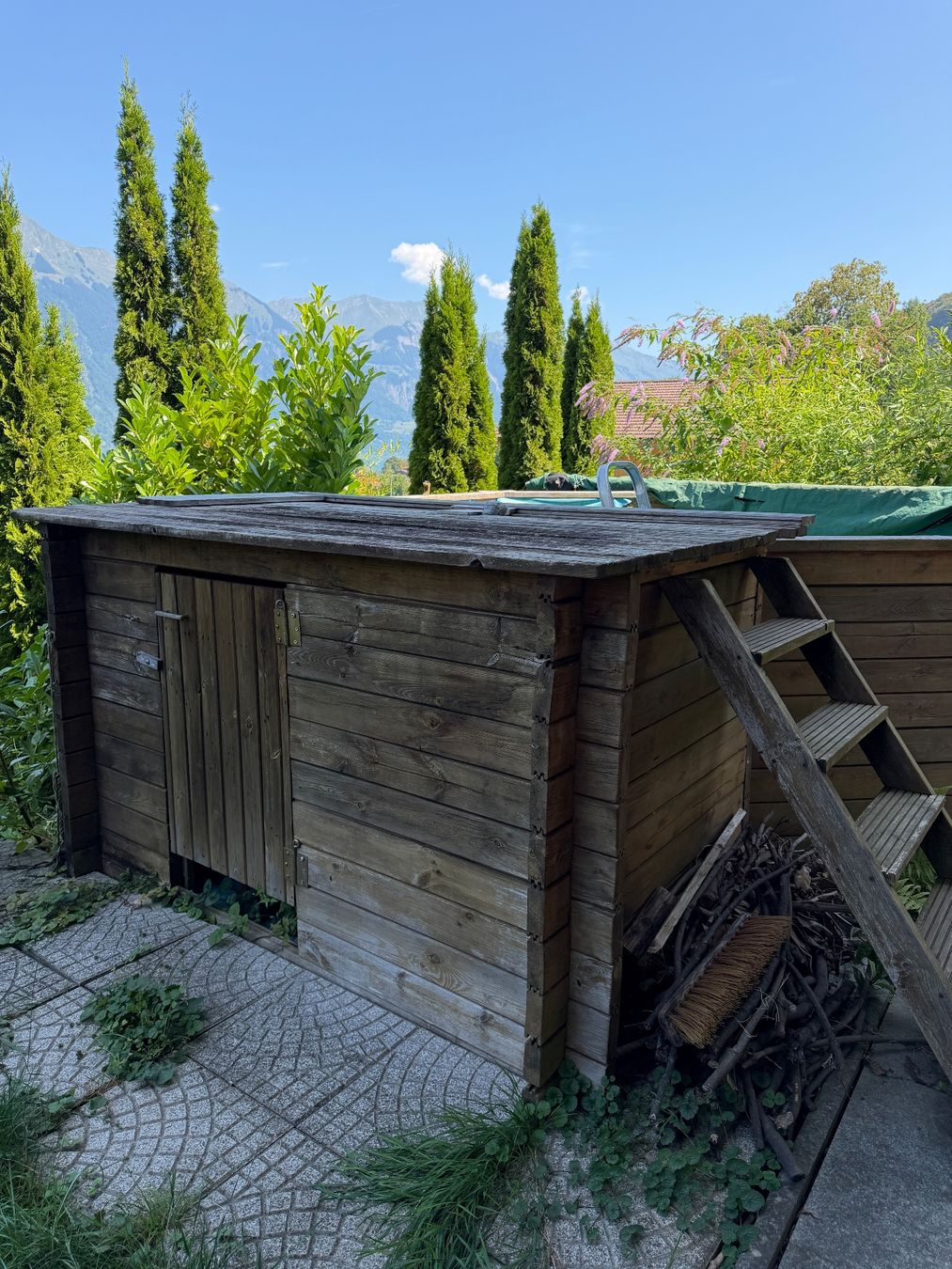 Schwimmbad: Holzpool komplett mit Filteranlage – gebraucht – Gebraucht aus Grindelwald von svenboesch