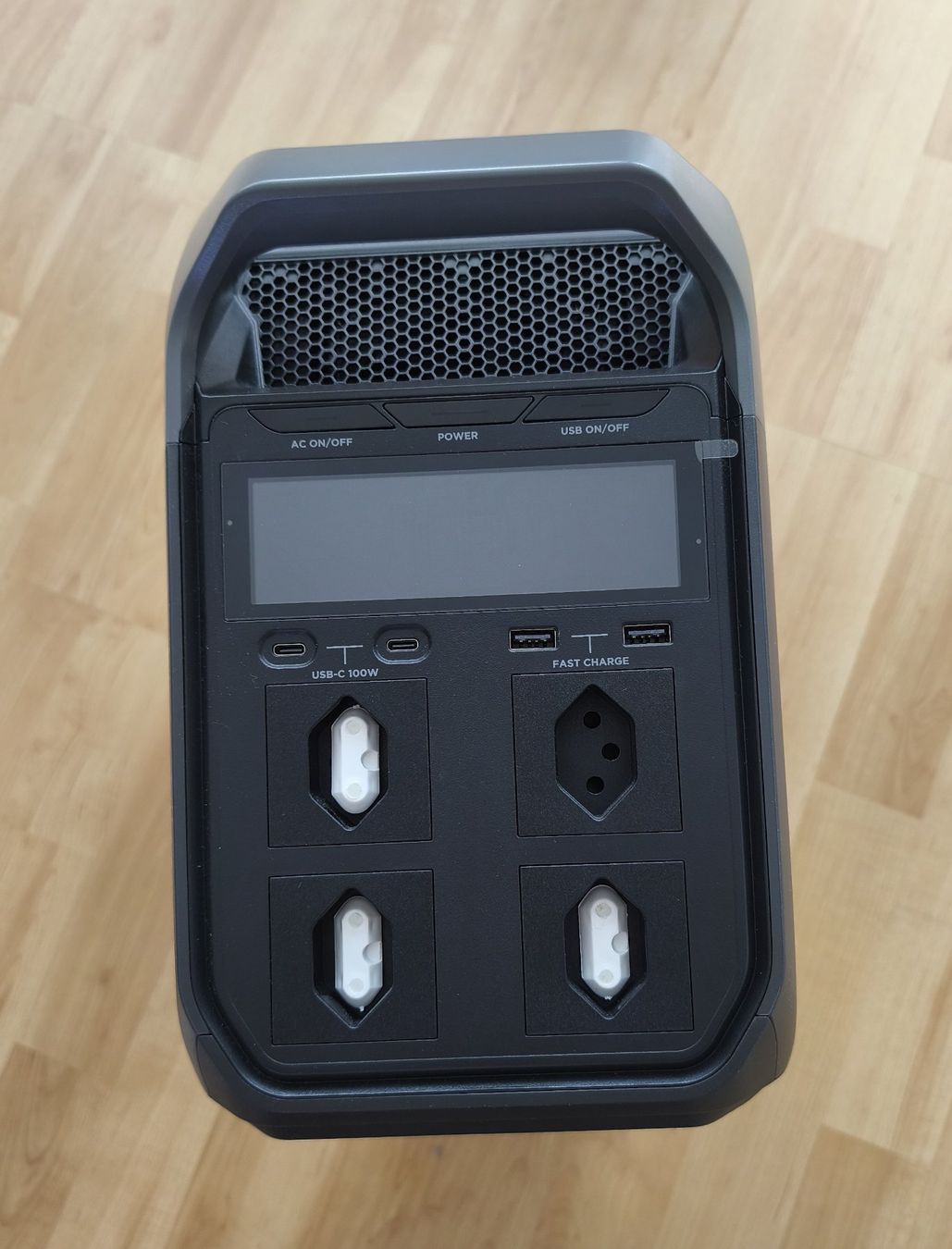 Ecoflow Batterie: EcoFlow Delta 3 Portable Power Station (CH-Edition) – Usato da Rüti ZH venduto da mome8 3