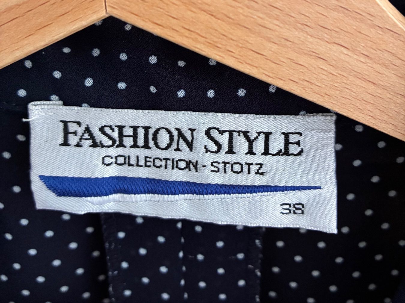 Camicette: Vintage Sommerbluse, Polka Style, Grösse 38 – Usato da Bättwil venduto da tre_tj9g 4