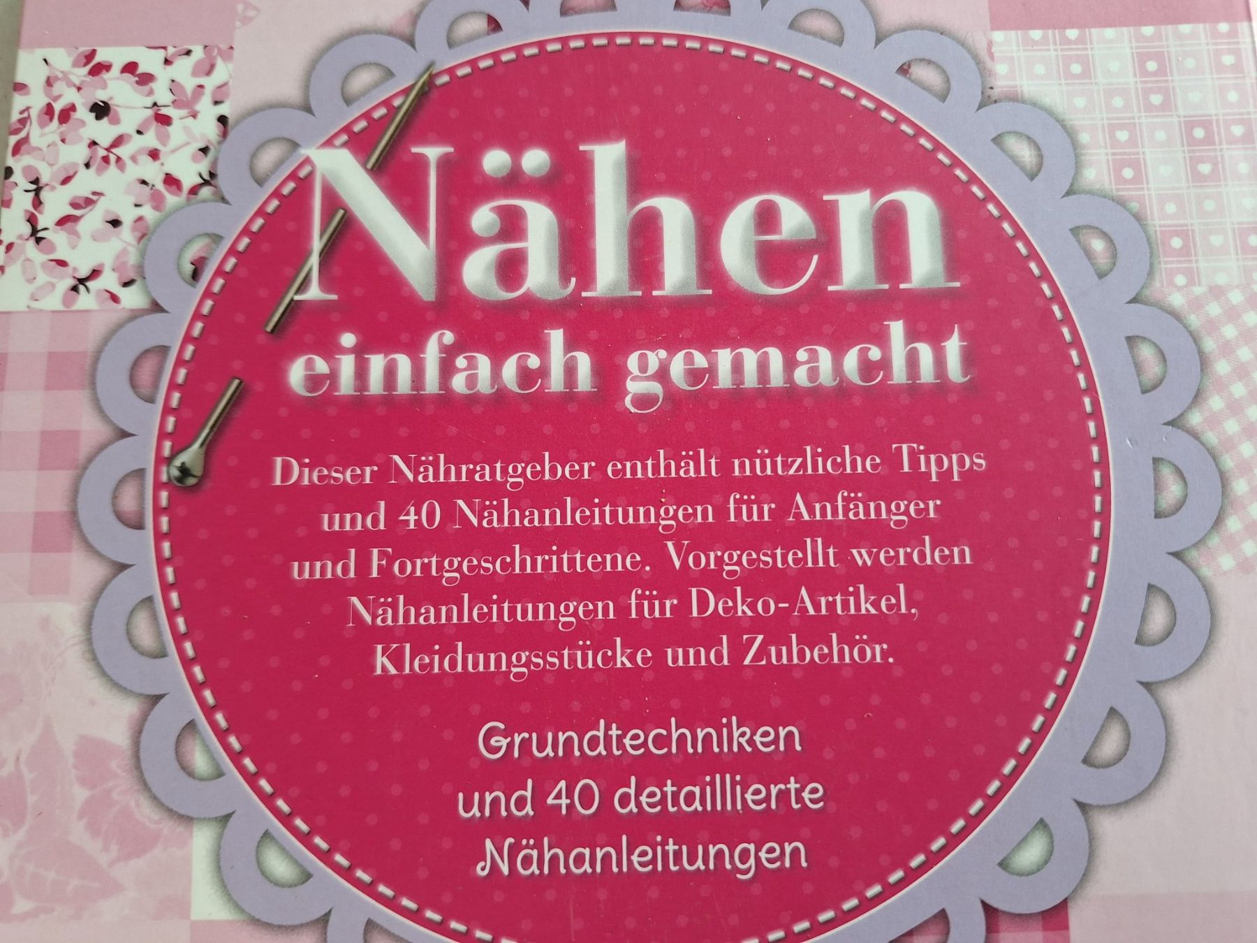 Libri: BUNTES NÄHBUCH – Usato da Huttwil venduto da Kunterbuntli 1