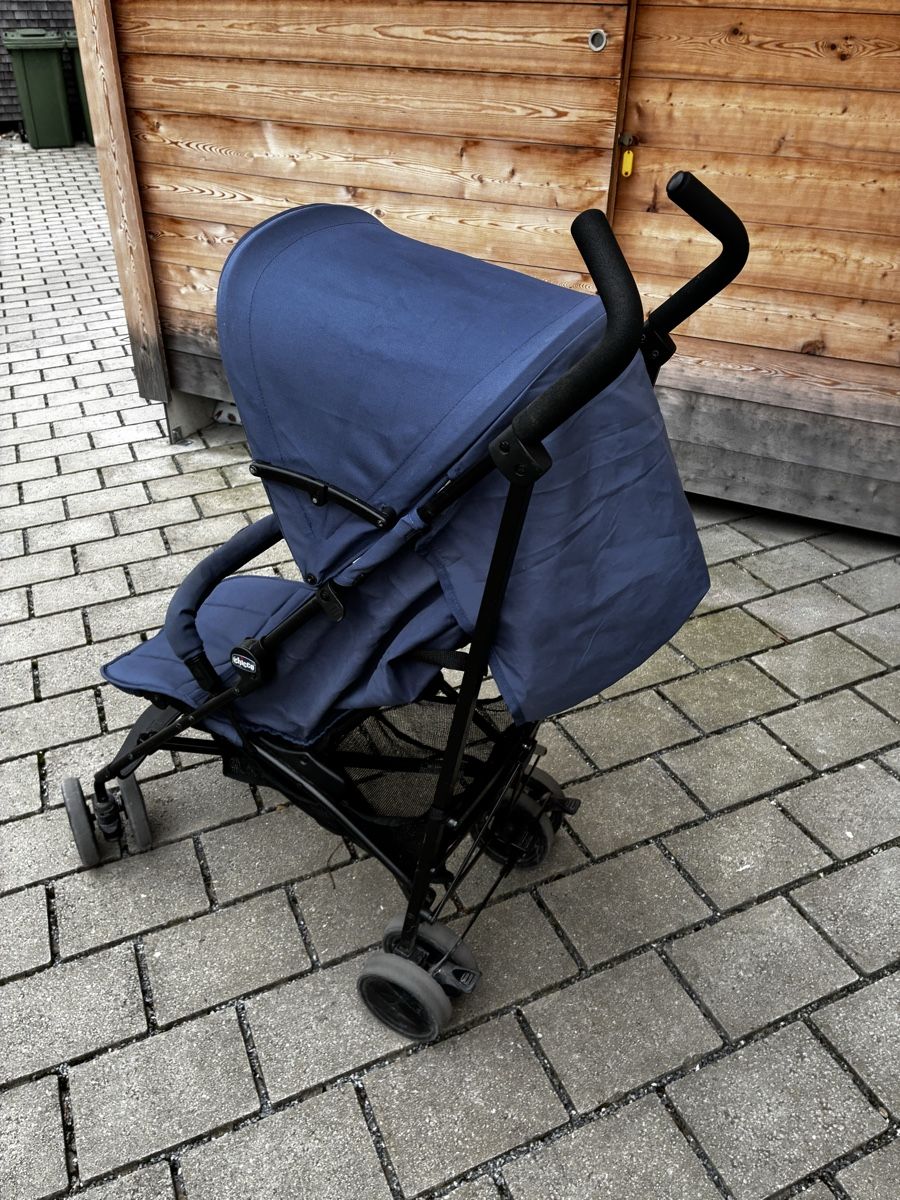 Chicco Carrozzine: Chicco London Kinderwagen – Usato da Appenzell venduto da bond77 1