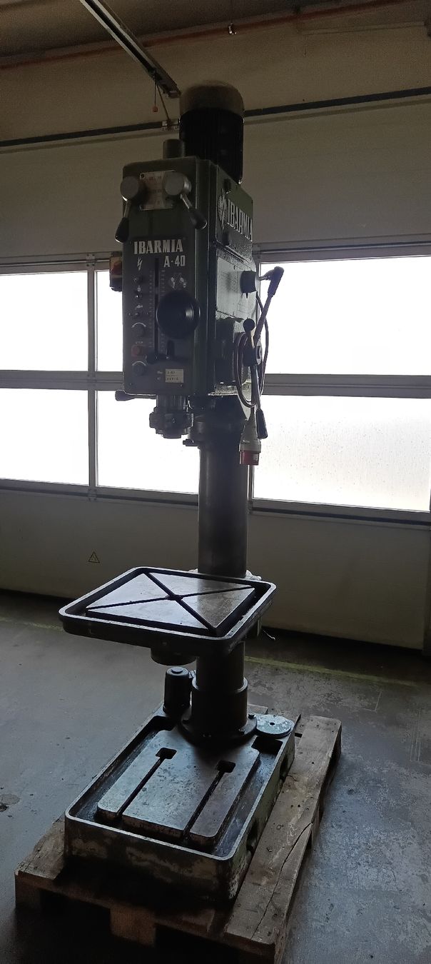 Trapani: Ibarmia A-40 Ständerbohrmaschine – Usato da Wolhusen venduto da mech321 1