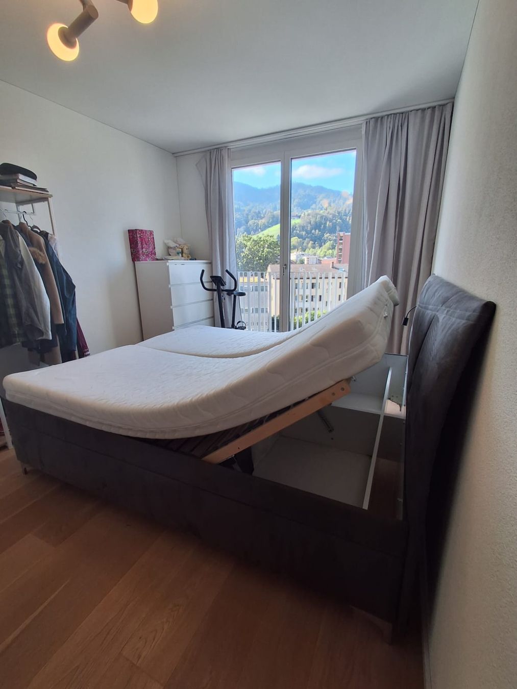 Letti: Double Bed with Headboard & Mattress (Höffner) – Usato da Horw venduto da jon_g9bq 3