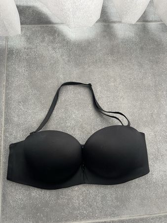 Schwarzer Victoria‘s Secret Padded Strapless BH Grösse 34B