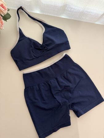 Sport Set Shein blau mit Shorts und Top Grösse M neu