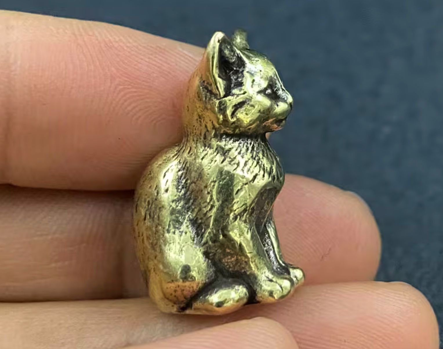 Figuren: Sitzende Katze aus massivem Messing – Miniaturfigur – Neu (gemäss Beschreibung) aus Langenthal von Seelenfreunde 3