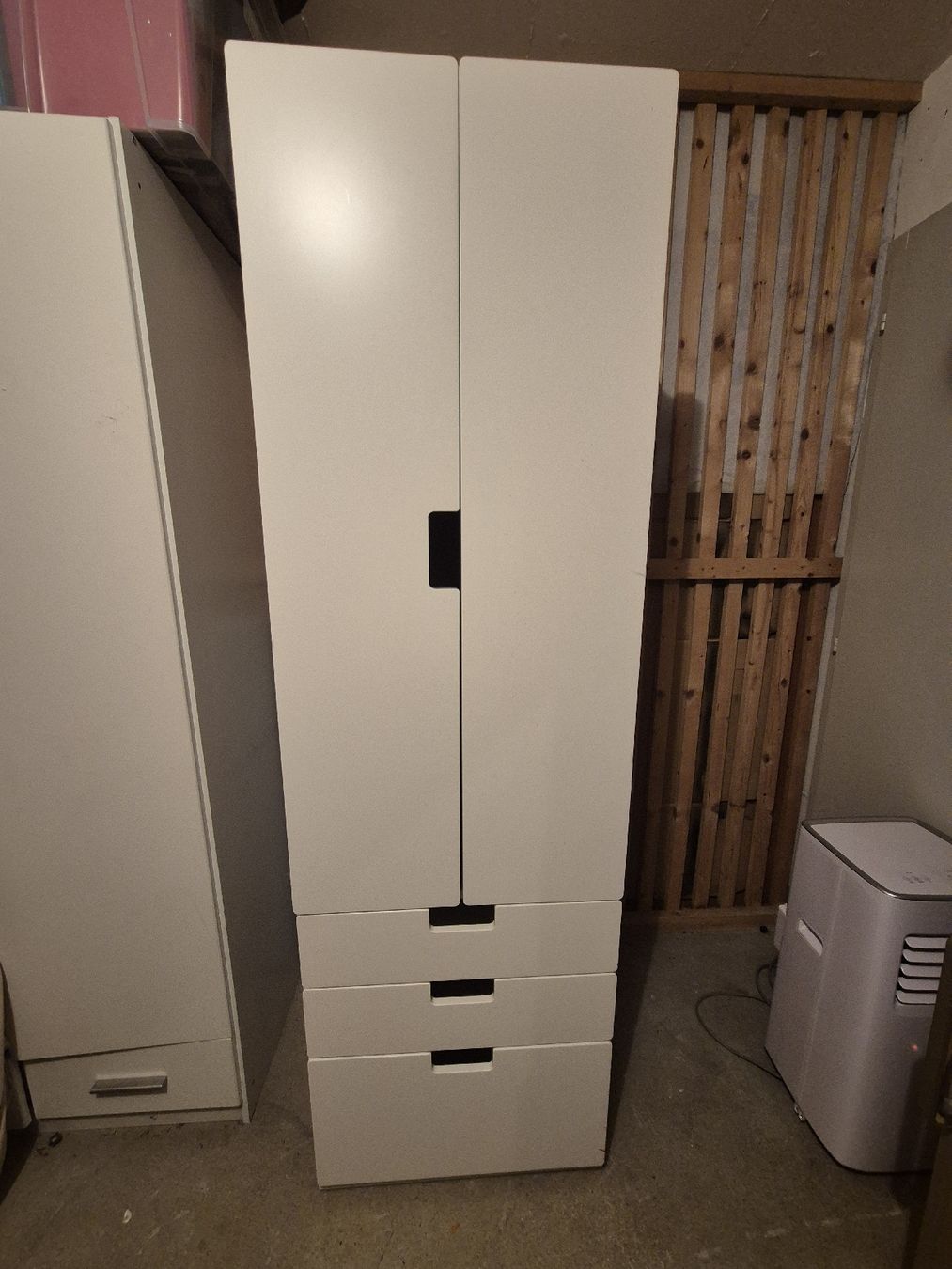Armoires: armoire – D'occasion à Granges-Paccot par smo_dp89 1