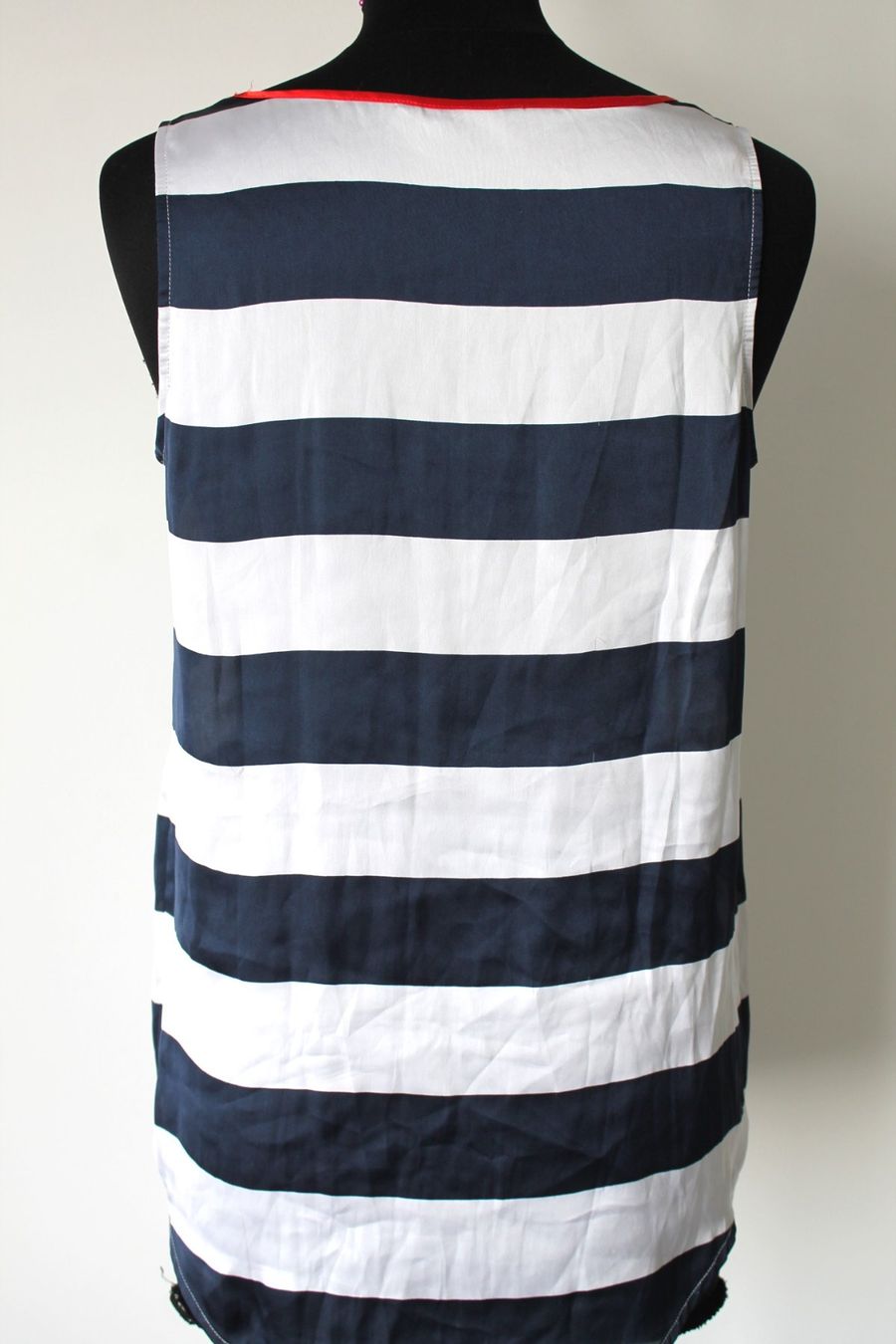Tommy Hilfiger Top: Top Tommy Hilfiger taille M – Usato da Chez-le-Bart venduto da jasse 2