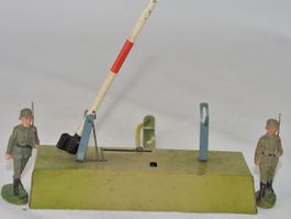 ♨️ SPUR 0  ANTIKER METALL BAHNÜBERGANG - KIBRI  DEKO-MODELL