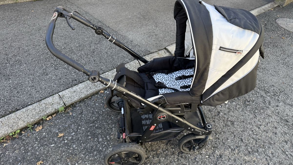 Kinderwagen Hartan VIP XL, ideal fr den Winter! Top (Gebraucht) in Lauerz  fr CHF 5  nur Abholung auf Ricardo kaufen