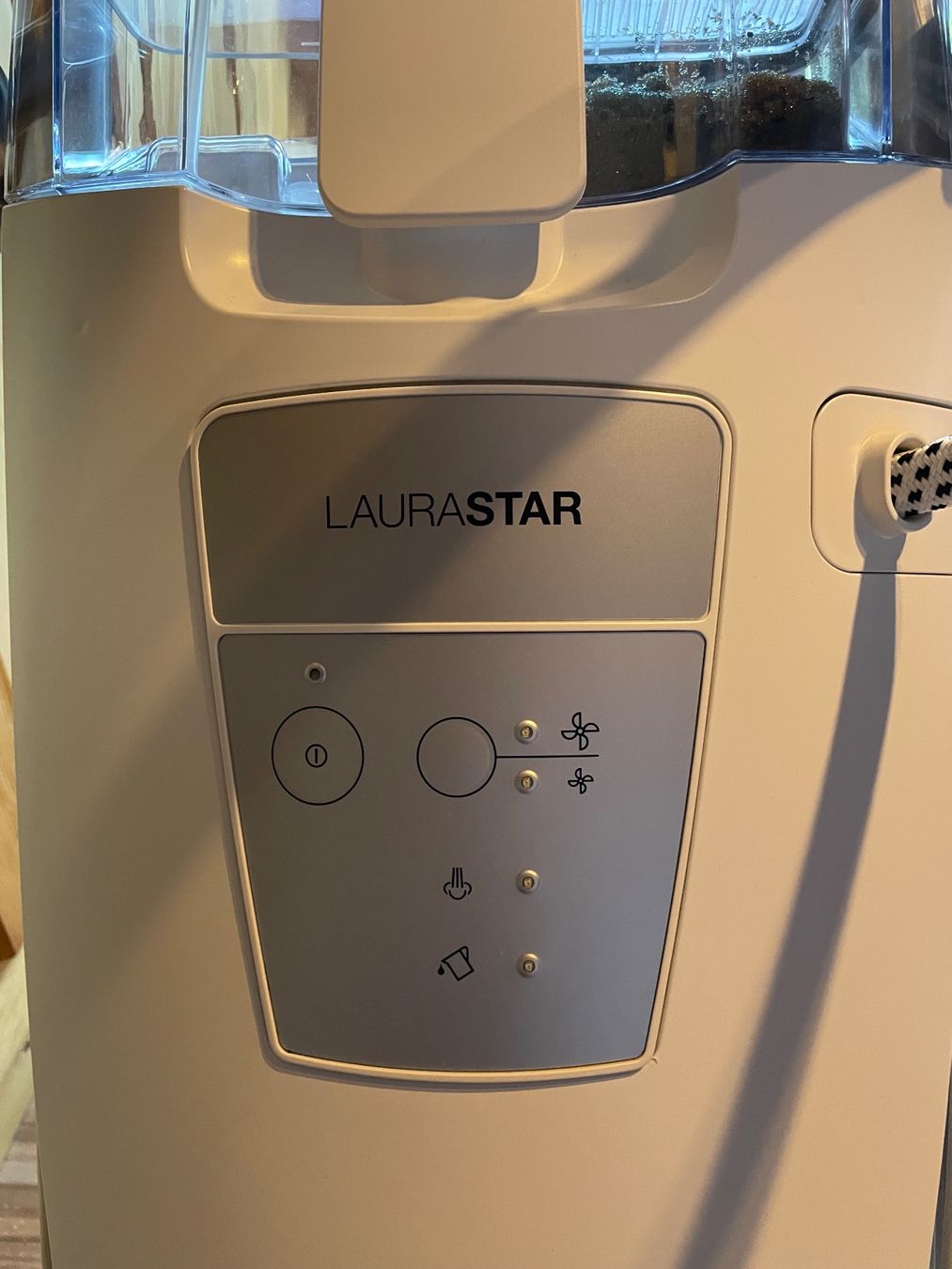 Laurastar Ferri da stiro: Laurastar Bügelsystem – Usato da St. Niklaus VS venduto da cru_g7sg 4