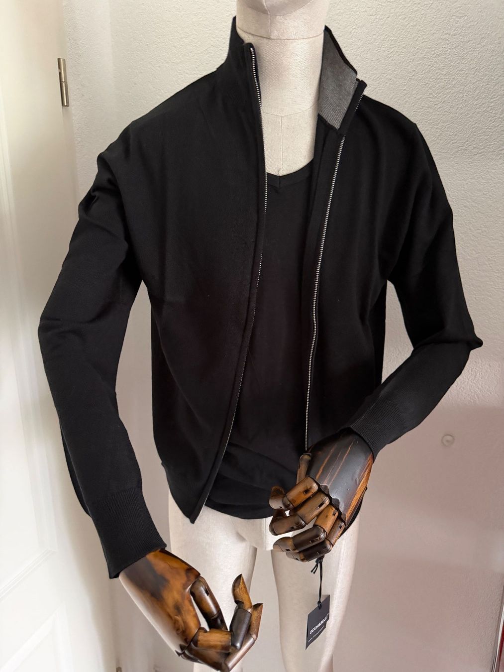 Giacche: Cardigan Pullover Schwarz mit Kaschmir, L – Nuovo e nell'imballaggio originale da Wolfhalden venduto da frischi1973