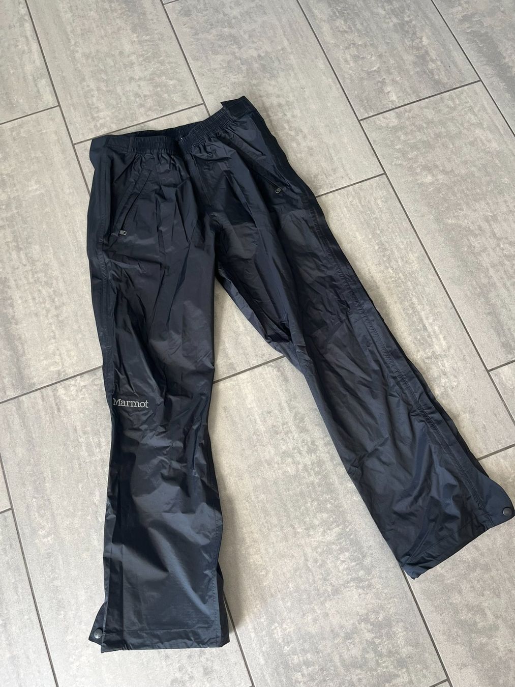 Pantaloni: MARMOT Regenhose Schwarz – Usato da Otelfingen venduto da Denis_ZH