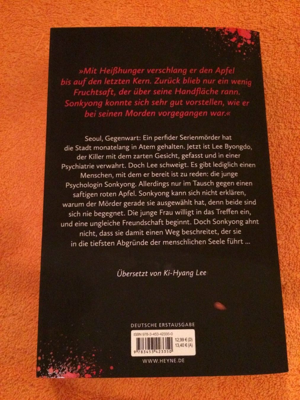 Libri: Mi-Ae Seo - Der rote Apfel, Roman – Nuovo (secondo la descrizione) da Buchs AG venduto da ReaNaTsch 1