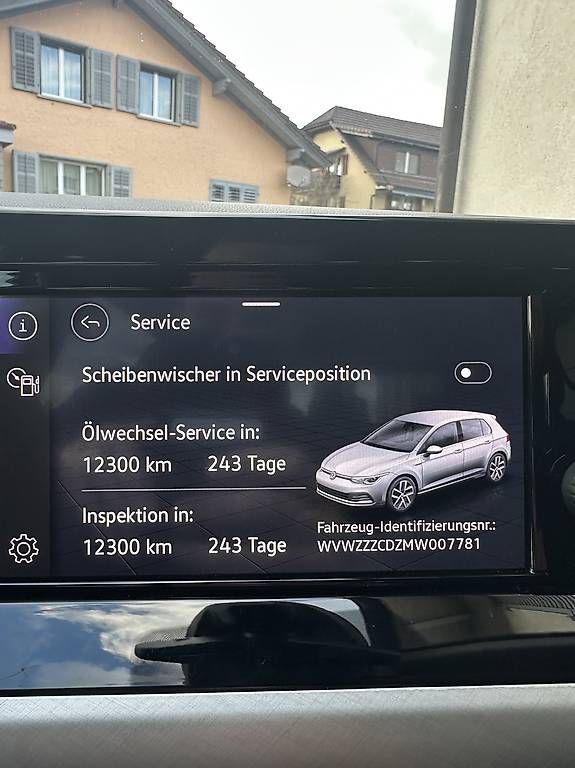 Autos: 	VW Golf 8 1.5 EVO Comfortline – Gebraucht aus Seon von ish_f2fn 3