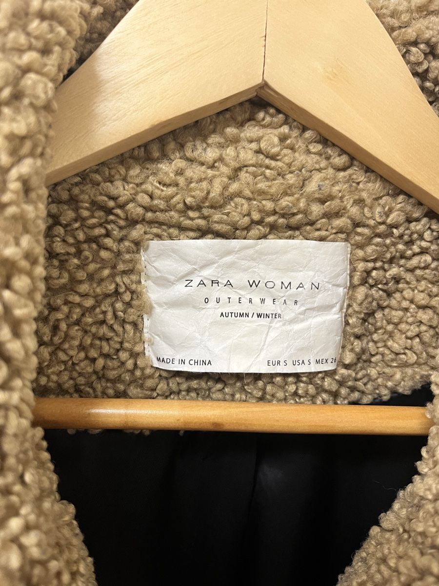 Zara Cappotti: Hellbrauner Teddy-Mantel Zara Grösse S – Usato da Teufenthal AG venduto da Nanahu 1