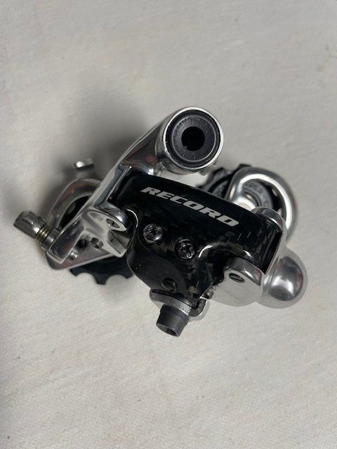 Campagnolo Pezzi di ricambio: A vendre dérailleur arrière Campagnolo Record Titanium – Usato da Aigle venduto da rou_v75x 2