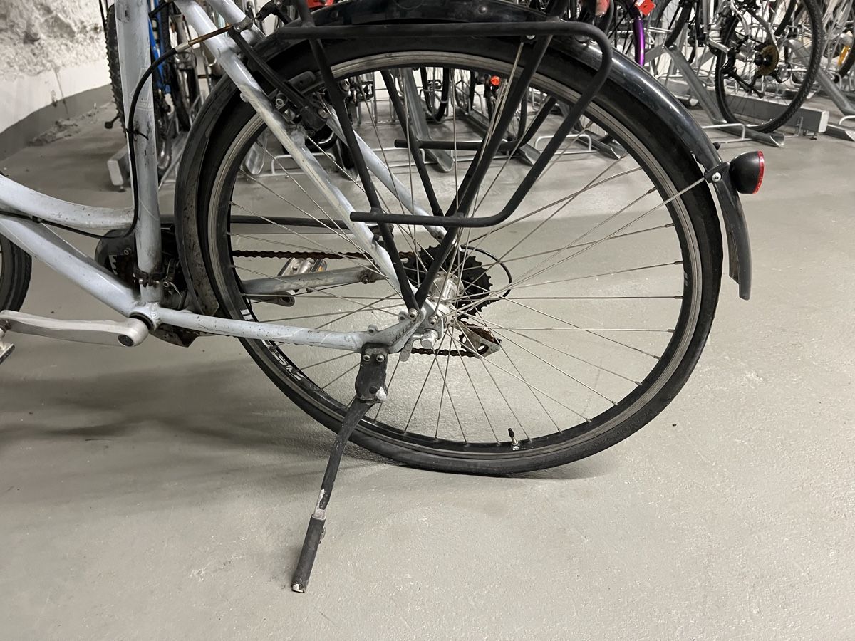 Velos: Velo DEFEKT – Defekt aus Basel von san_zks2 1