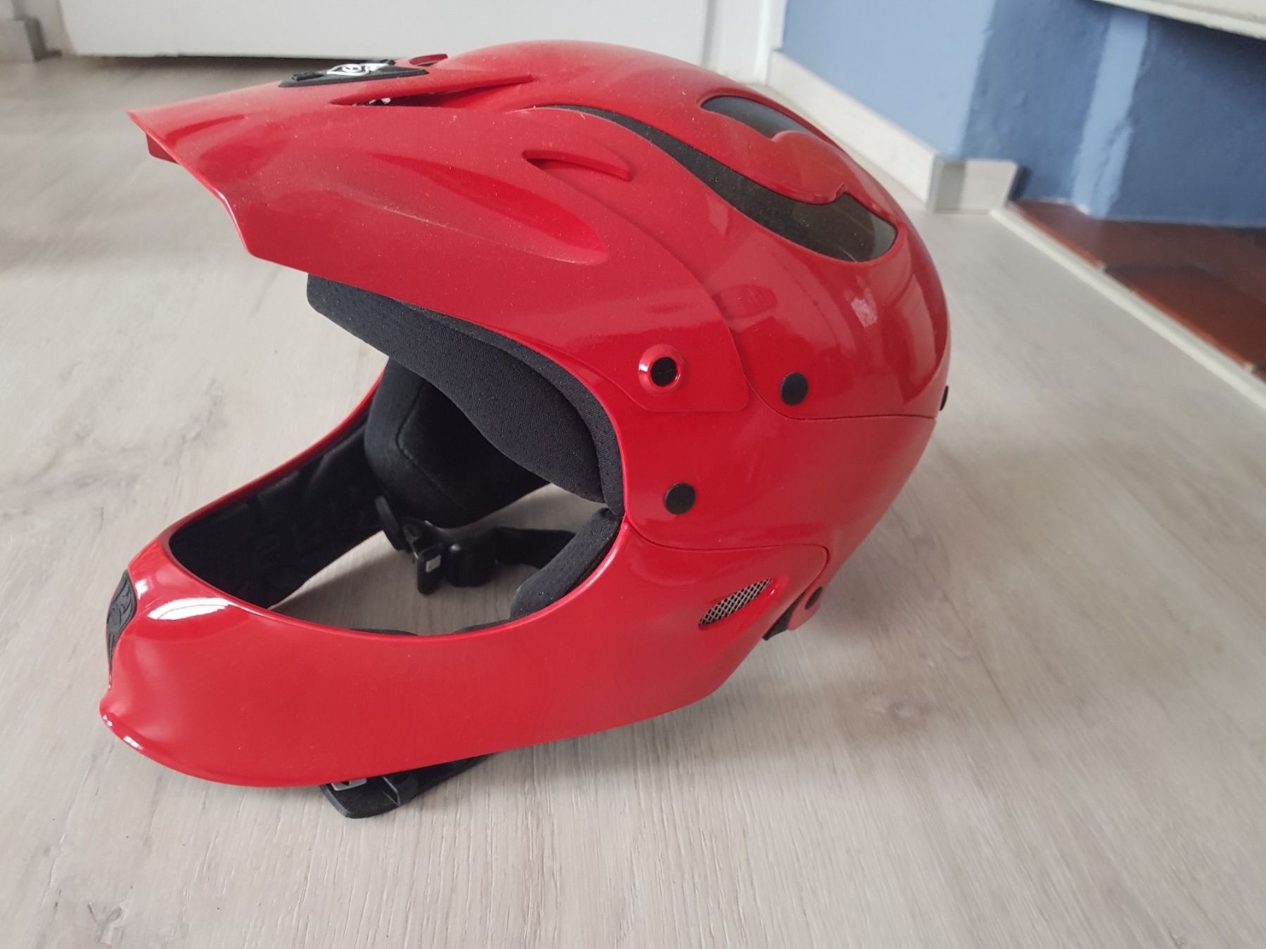 Caschi: Helm Wildwasser – Usato da Uhwiesen venduto da buleyupi 3