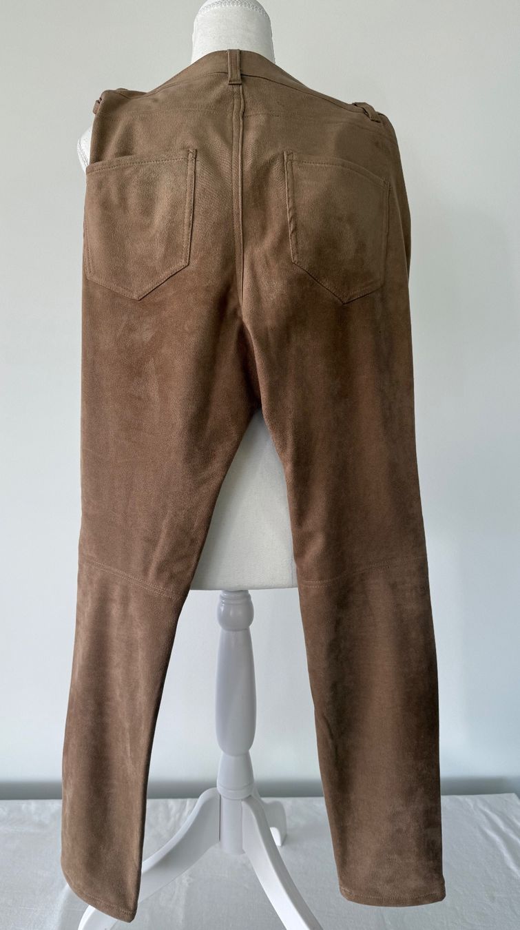 Hosen: Damenhose Wildlederoptik Braun Camel – Gebraucht aus Weiningen ZH von san_7hsm 1